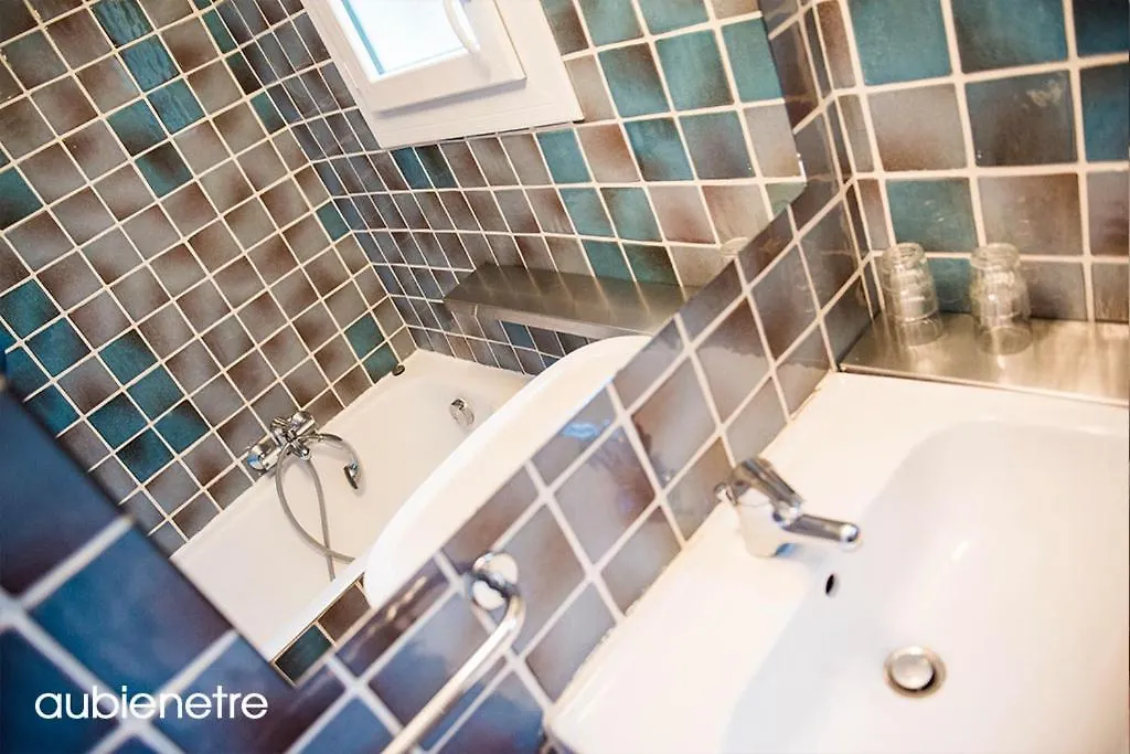 Au Bien Etre Piscine Chauffee Hotell Villecroze